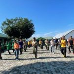 Menjaga Sinergitas, TNI, Polri & Forkopimda di Kabupaten Buru Senam SKJ Bersama