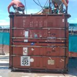 Kontener yang Jatuh di Pelabuhan Namlea Berhasil Dievakuasi, Kini Diamankan ke Polres Buru