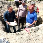 Letakan Batu Pertama Gapura, ini Harapan Kades Dava Rasyid Belen